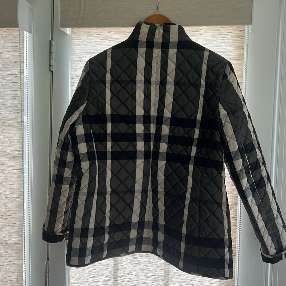 - Burberry Jacket - Picture 5 of 11
